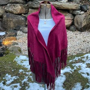 VEGAN RUBY SUEDE FRINGE CAPE - OS - NWT ! ❤️